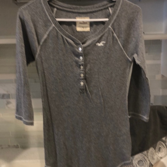 Hollister Tops - Hollister 3/4 sleeve top